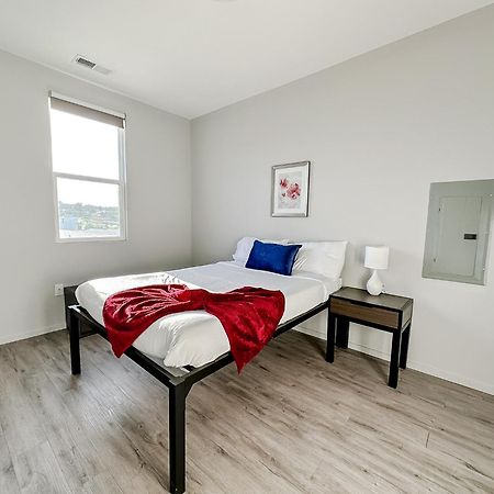 Sleepover 1Bd 1Ba Omaha Apartments Esterno foto