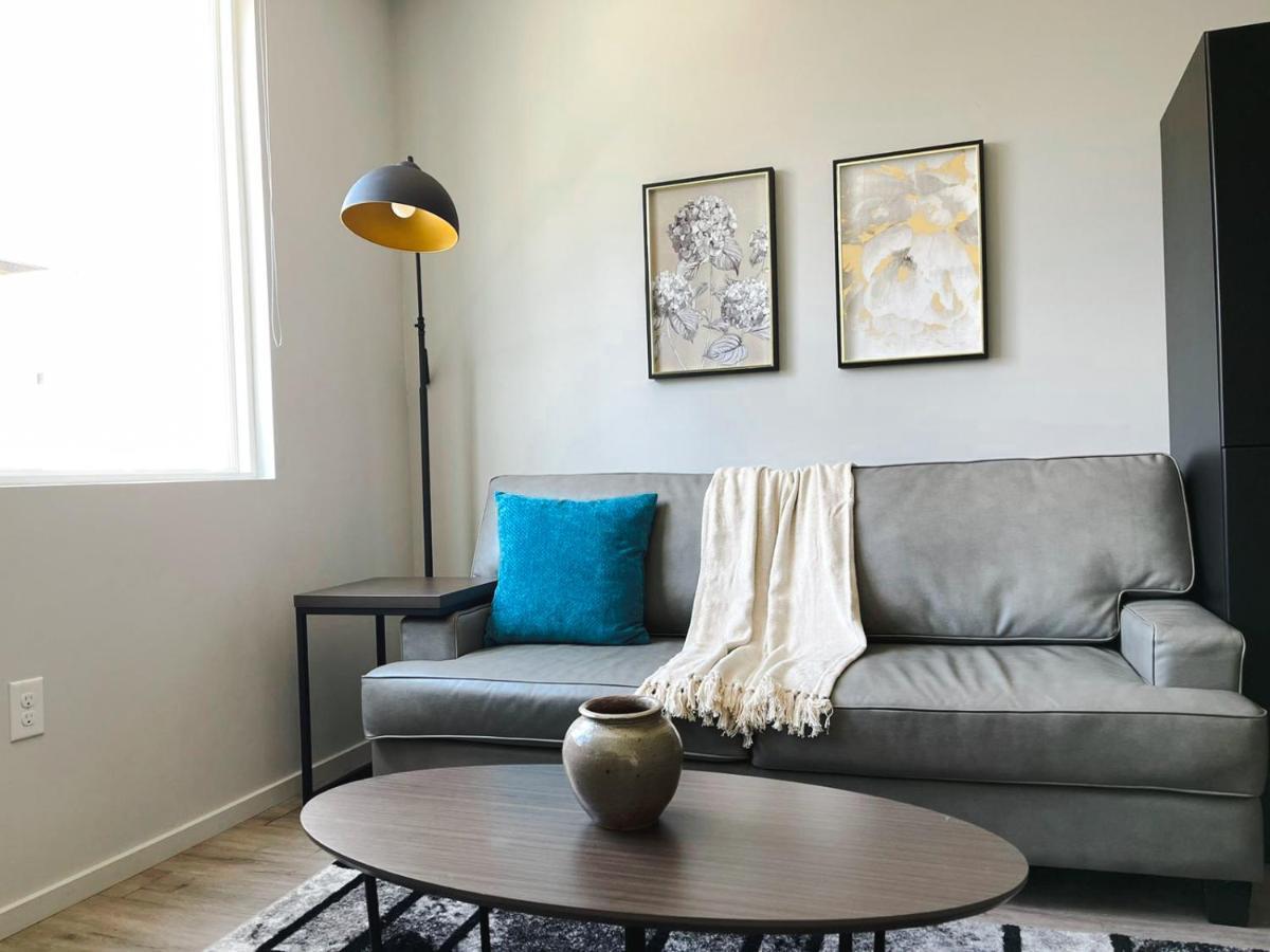 Sleepover 1Bd 1Ba Omaha Apartments Esterno foto