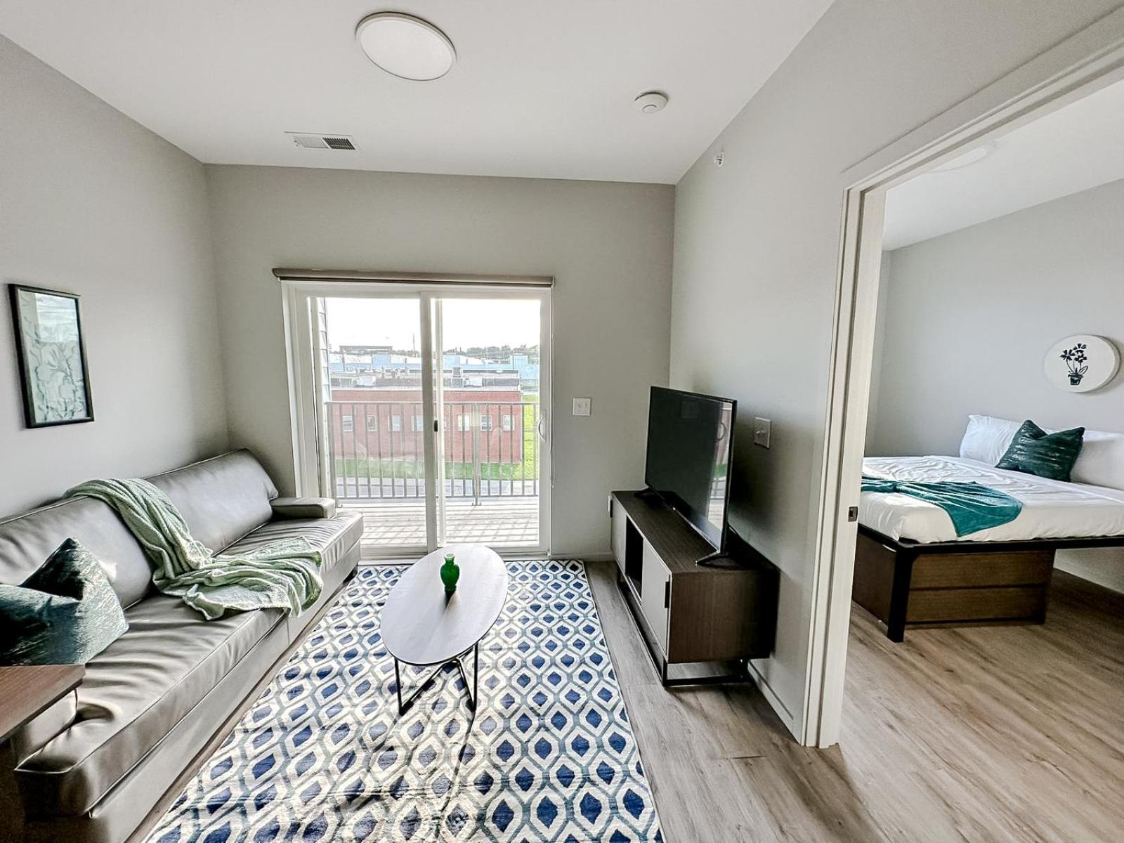 Sleepover 1Bd 1Ba Omaha Apartments Esterno foto