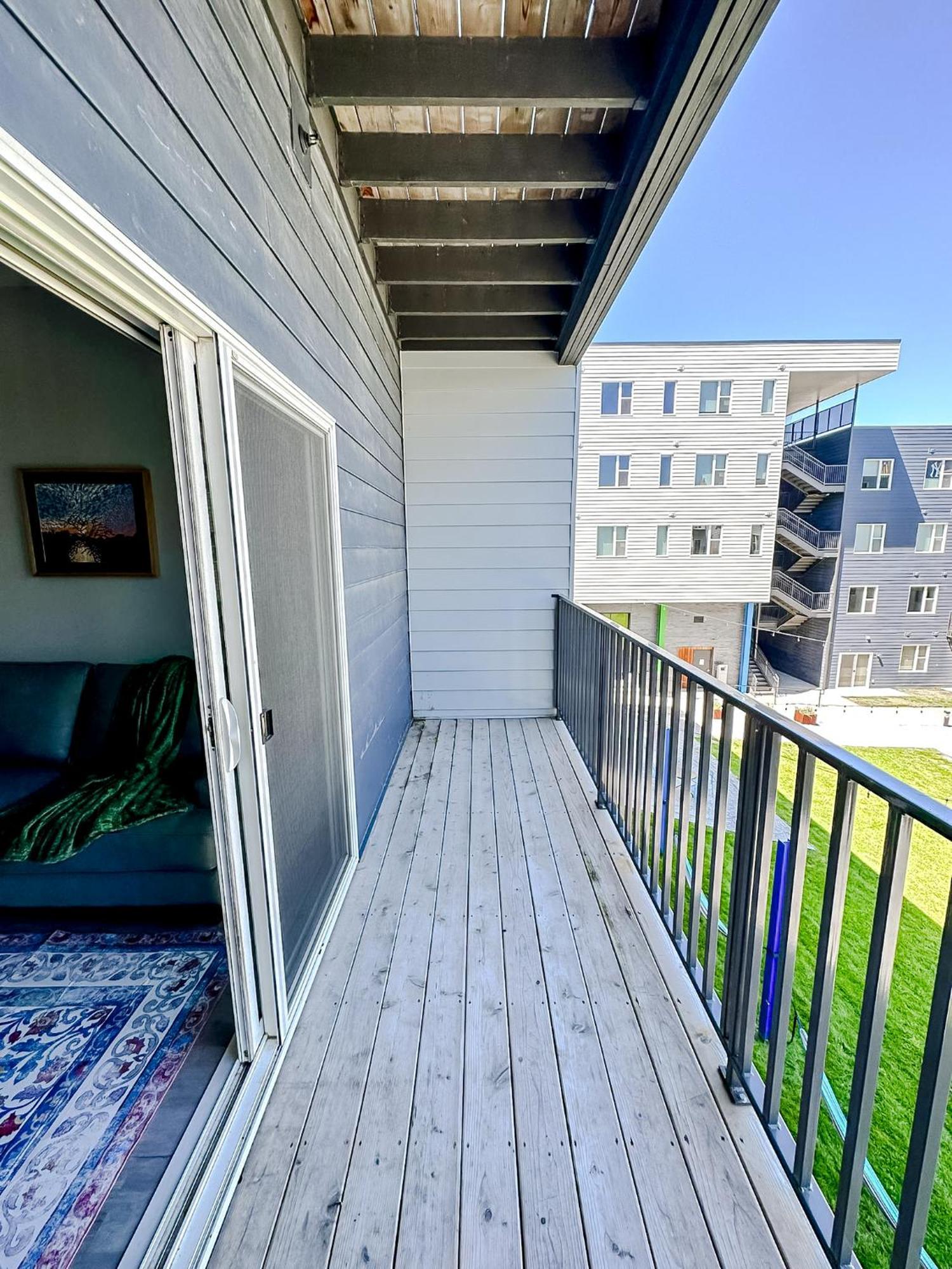 Sleepover 1Bd 1Ba Omaha Apartments Esterno foto