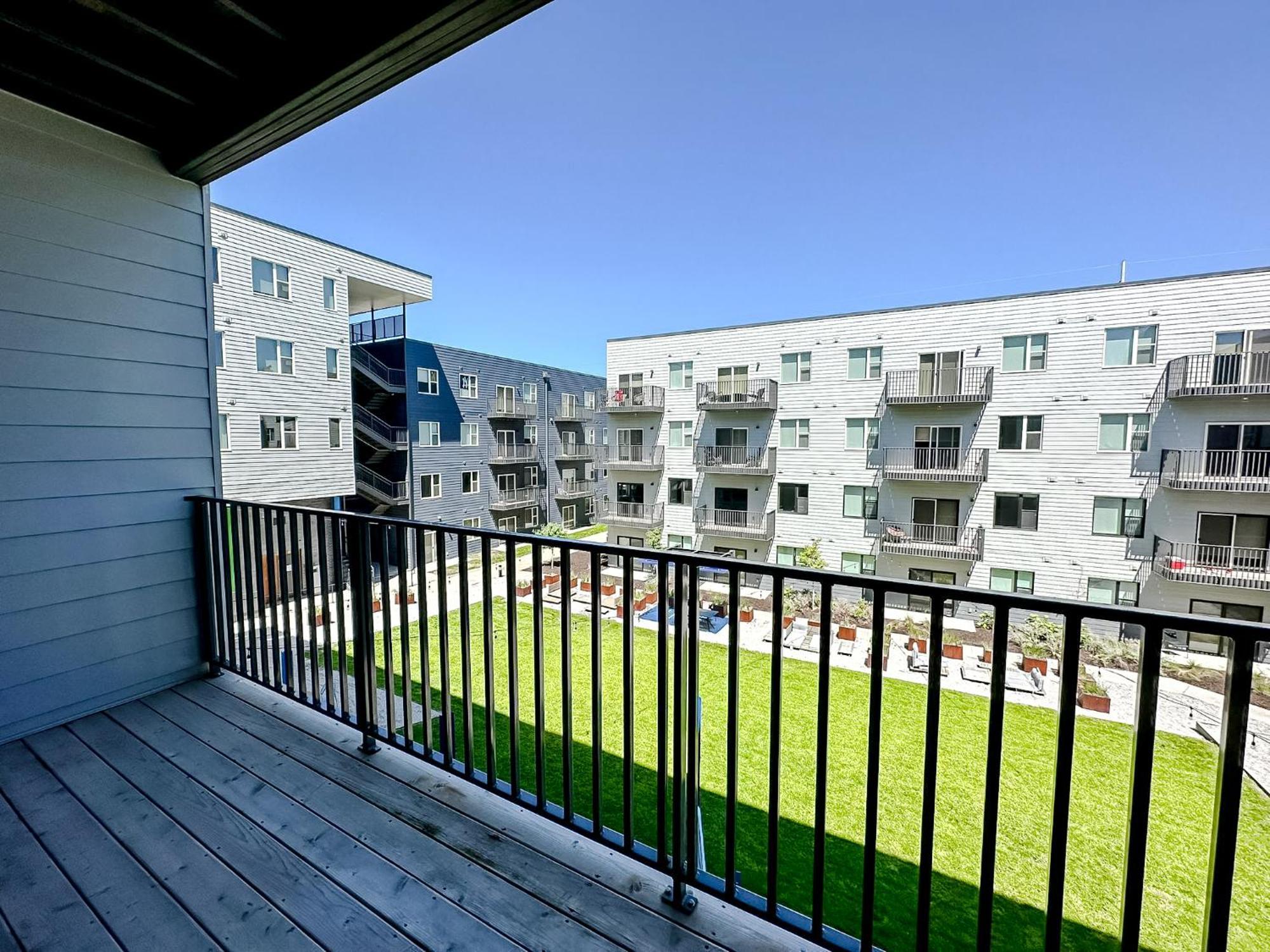 Sleepover 1Bd 1Ba Omaha Apartments Esterno foto